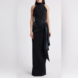 Chiara Boni Gudairi Column Gown
Chiara Boni La Petite Robe